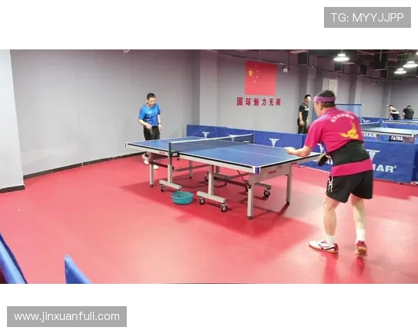 乒乓球魅力无限:深入解析重庆乒乓球队员的独特技能与训练秘诀
