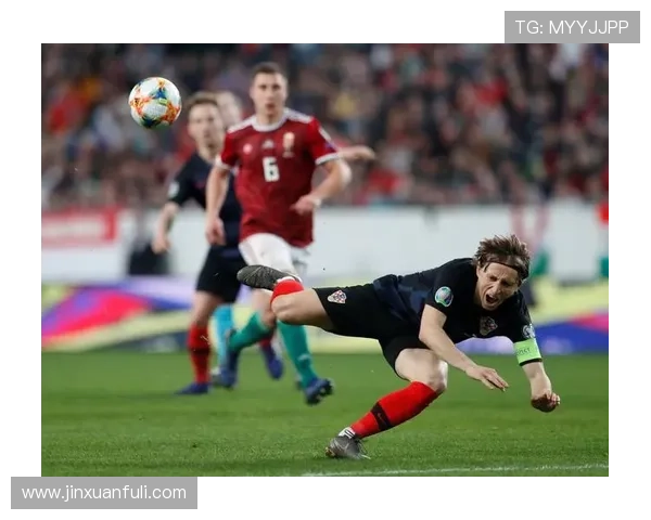 成都网球队在欧锦赛积分榜上以71分稳居第一名表现出色